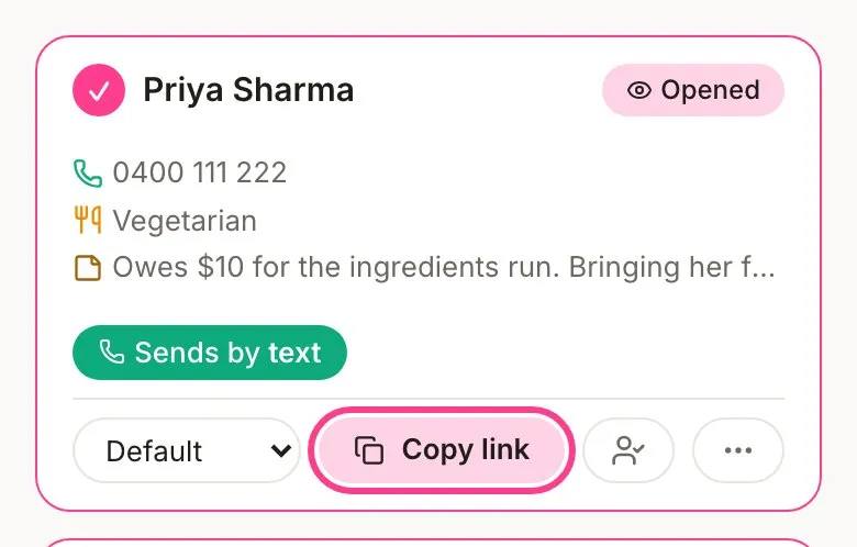 A guest’s card with the Copy link button circled